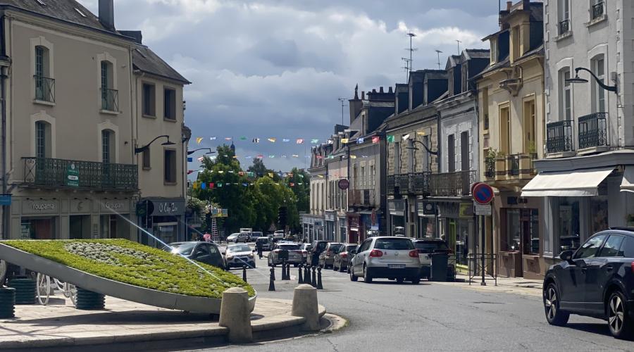 Photo Local Commercial CENTRE VILLE de VITRE 1